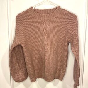 TAHARI mauve pullover sweater